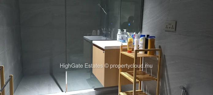 Duplex 4 Bedrooms New For Rent Long Term