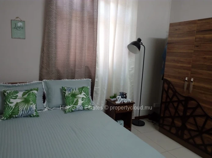 Apartment For Rent 2 Beds 