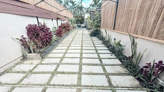 3 Bedroom House Fully Furnished